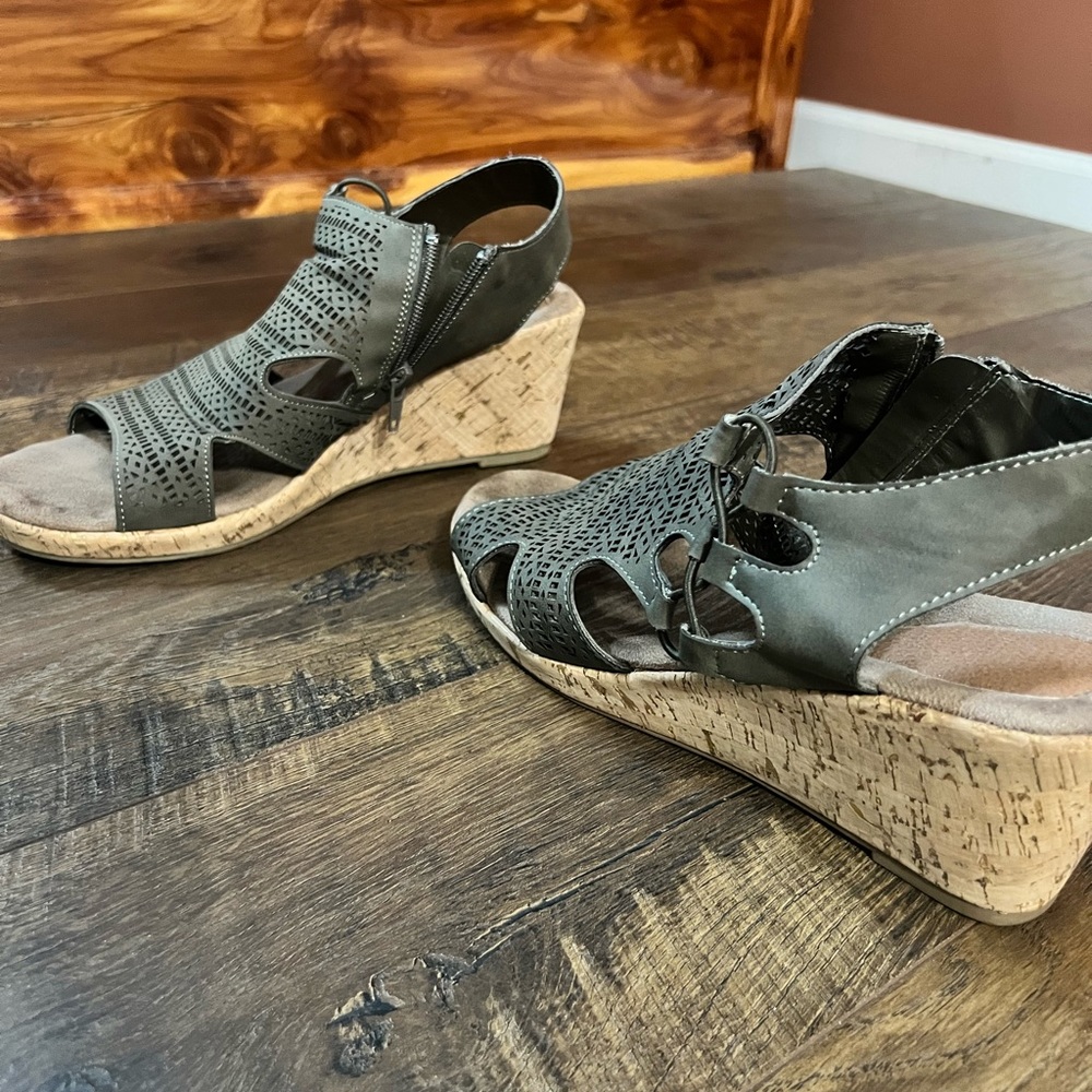 Size 10 Women’s Low Wedge Olive Sandals Wide fit